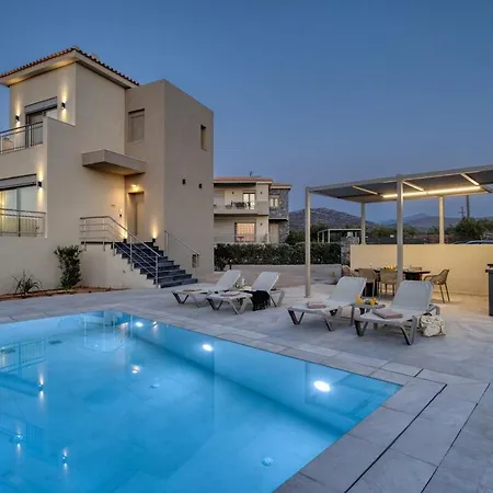 וילה Danae - Utopia Luxury With Private Pool גובס