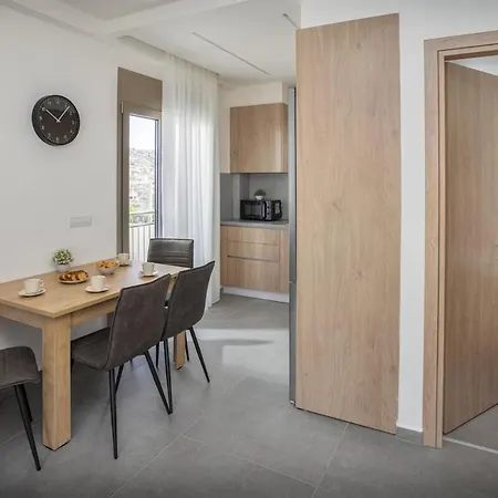 וילה Danae - Utopia Luxury With Private Pool גובס