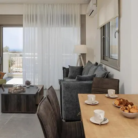 Danae - Utopia Luxury With Private Pool * גובס