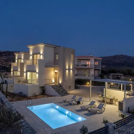 Danae - Utopia Luxury With Private Pool * גובס