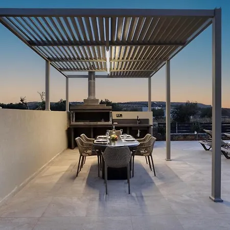 Danae - Utopia Luxury With Private Pool וילה *